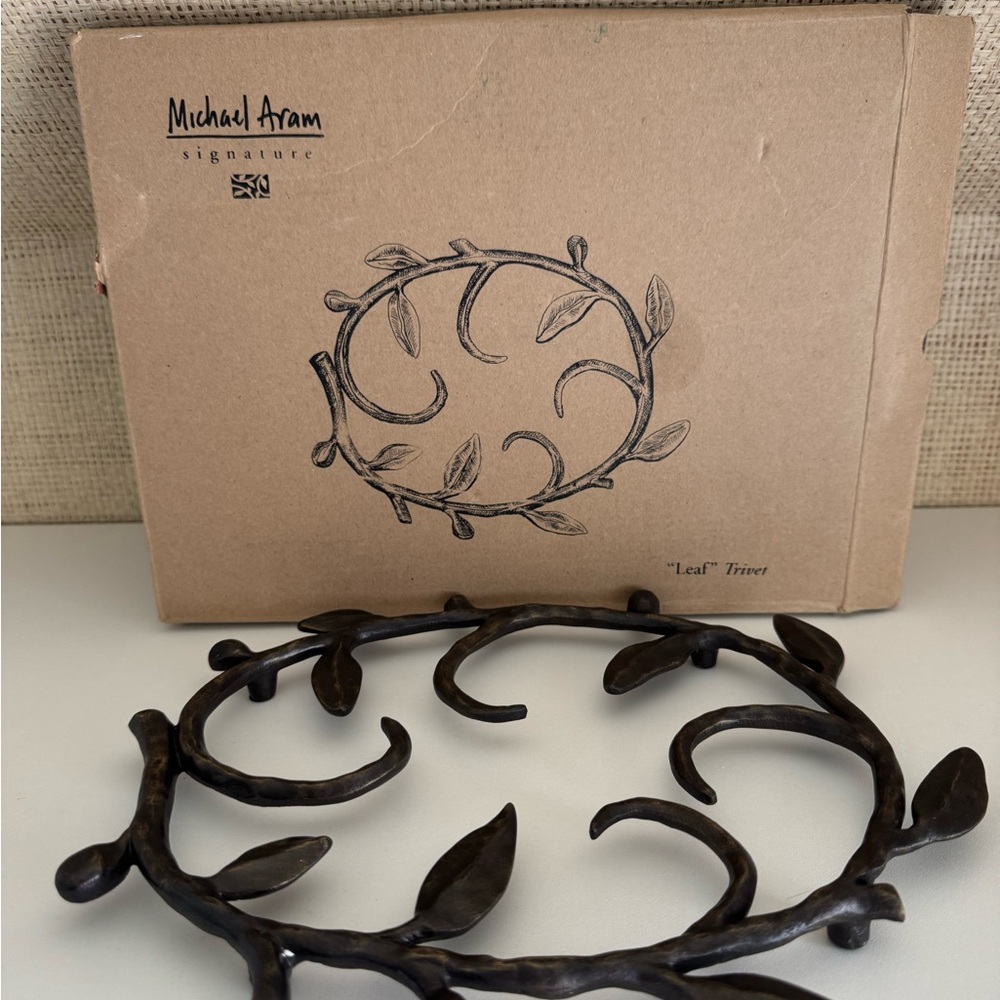 Michael Aram Large Leaf Trivet - Oxidized